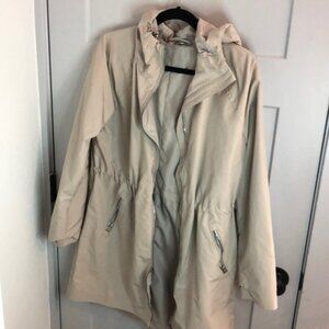 Athleta Beige Hooded Rain Jacket
